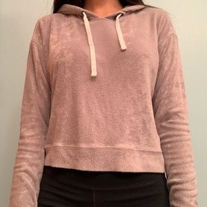 cropped grey Hollister hoodie
